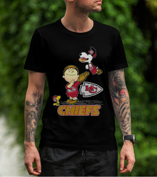 Snoopy And Friends Celebrate Kansas City Chiefs Football T-Shirt