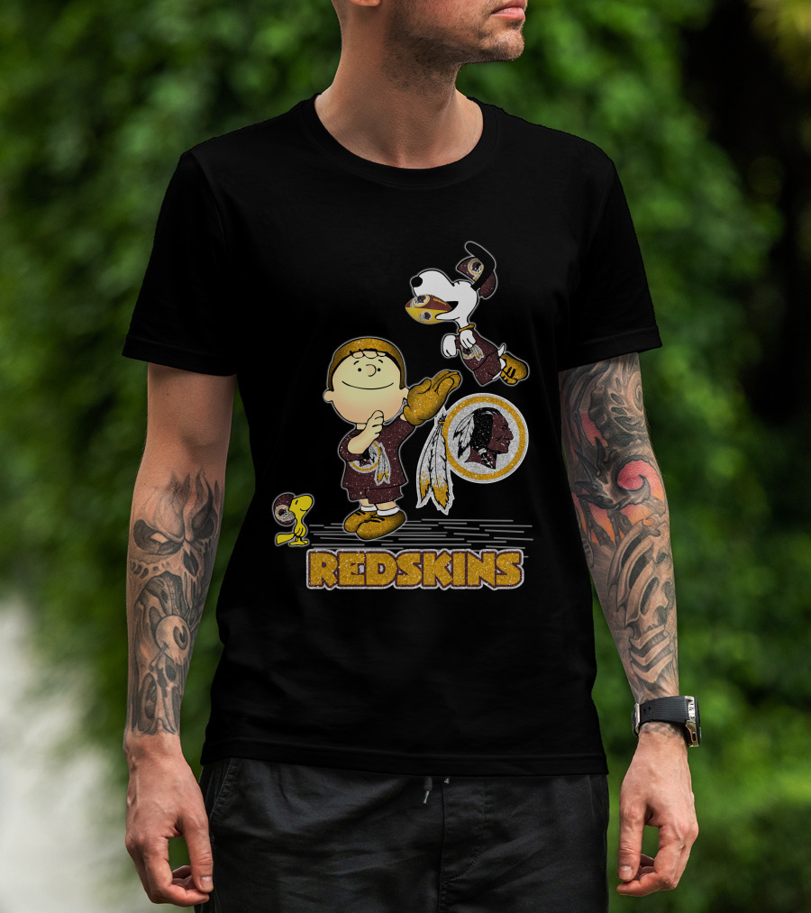Snoopy Love Washington Redskins Peanuts Woodstock Charlie Brown T-Shirt