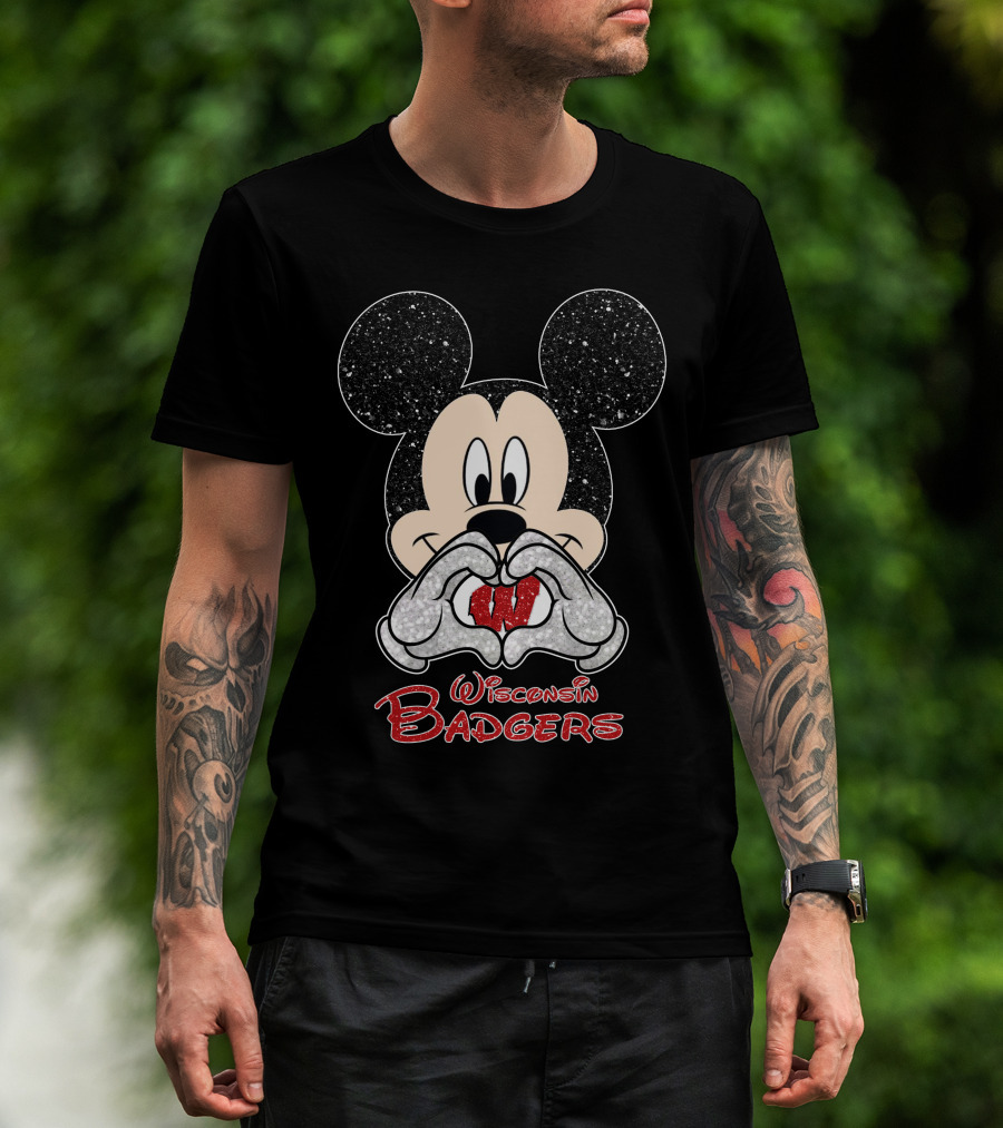 Mickey Wisconsin Badgers Heart Hands Icon With W T-Shirt