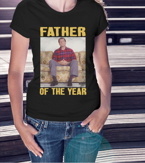 Father Of The Year Married With Children Al Bundy Sitting On Couch T-Shirt