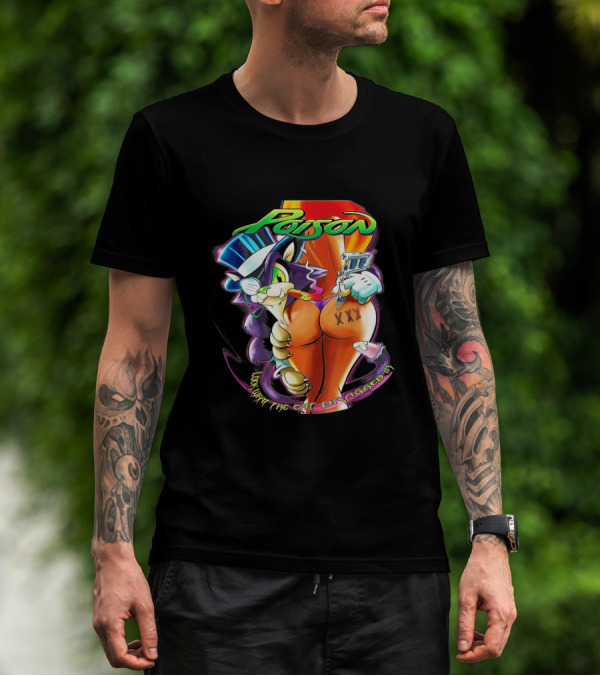Poison Cartoon Cat Holding Tattoo Gun Text 'Look What The Cat Dragged In' T-Shirt