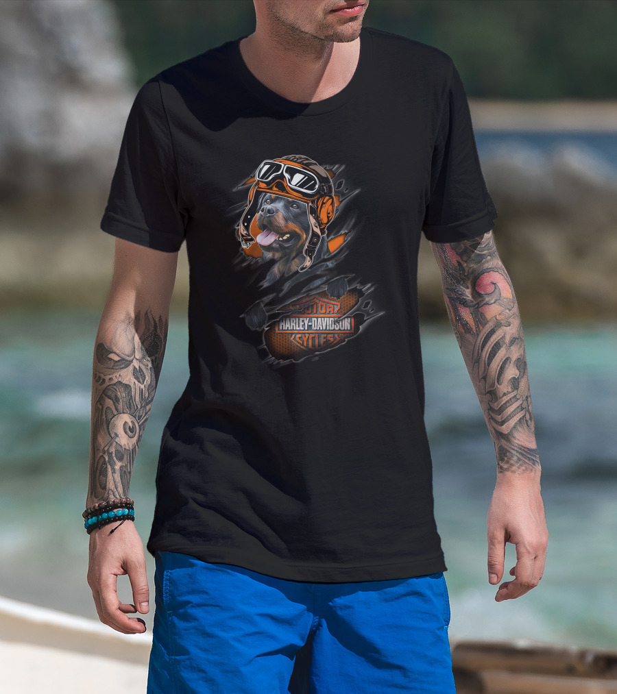 Rottweiler Wearing Biker Helmet Harley Davidson Motor Cycles T-Shirt