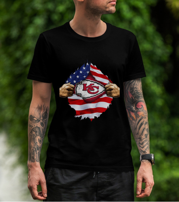 Kansas City Chiefs American Flag Emblem T-Shirt