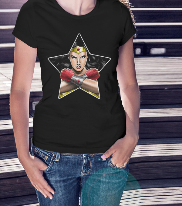 Wonder Gal Star Icon With Red Gloves And Silver Bracelets T-Shirt