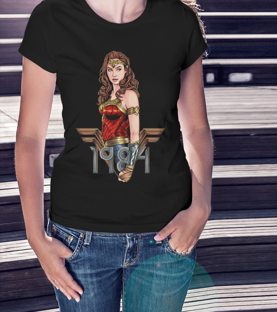 Wonder Woman 1984 Retro Heroic T-Shirt