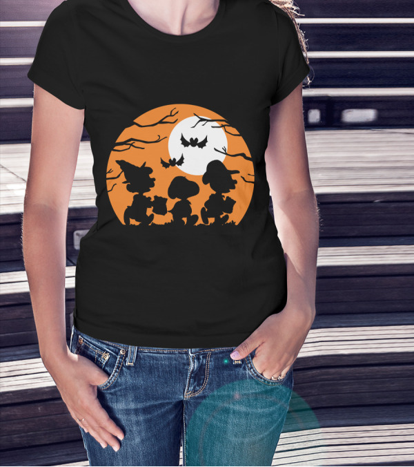 Peanuts Halloween Trick Or Treat Moonlit Bats T-Shirt