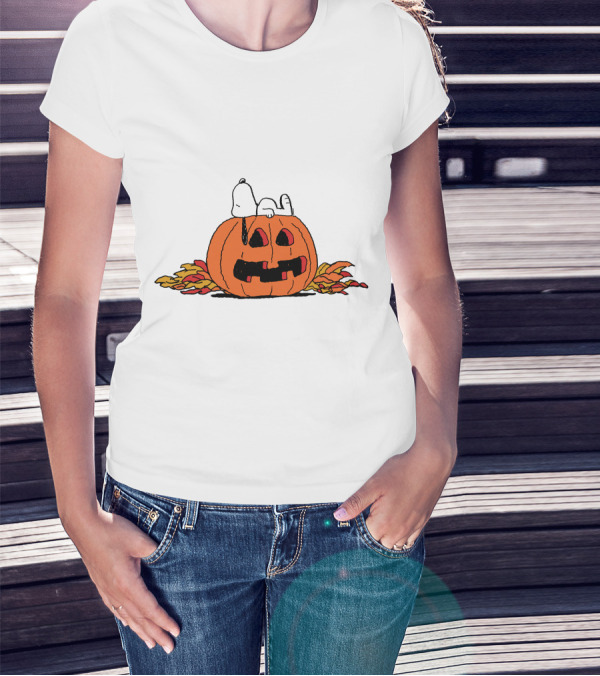 Snoopy Halloween Pumpkin Lantern T-Shirt