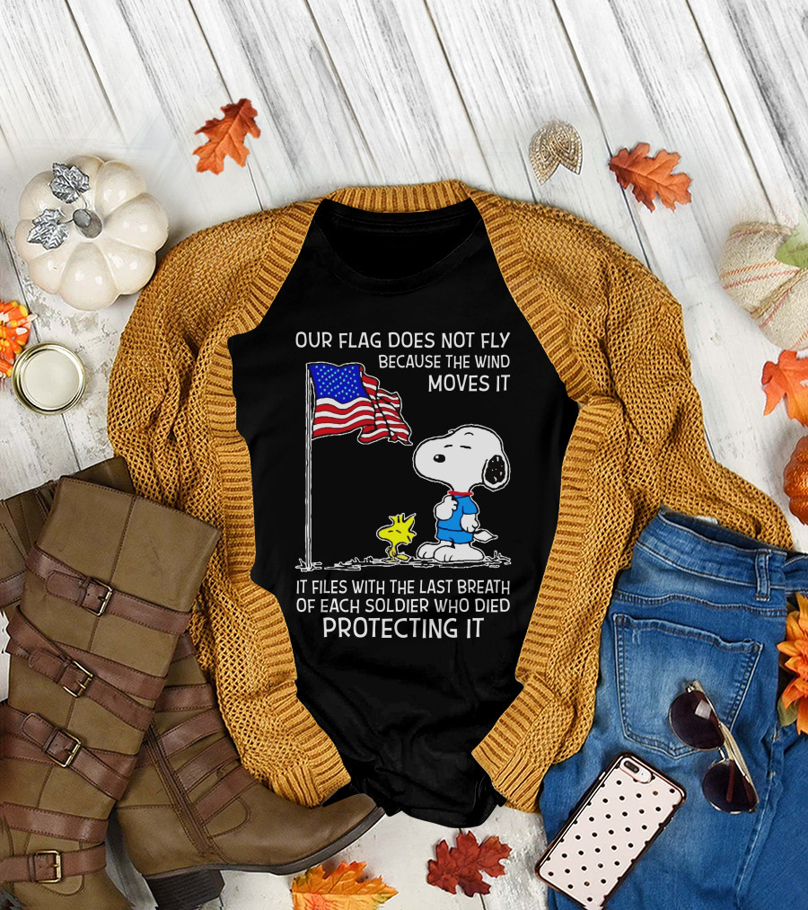 Snoopy And Woodstock With American Flag Tribute To Soldiers T-Shirt