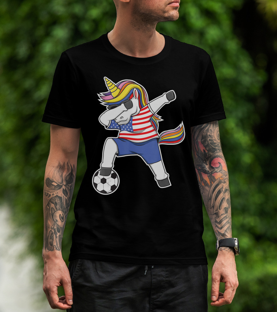 Dabbing Soccer Unicorn USA Girls Unicorn Lover Stars And Stripes Football T-Shirt