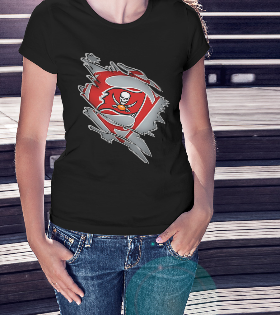 Buccaneers Super Bowl Superman Shield Logo Fusion T-Shirt