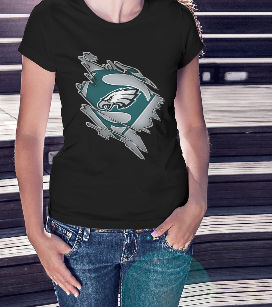 Philadelphia Eagles Super Logo Emblem T-Shirt