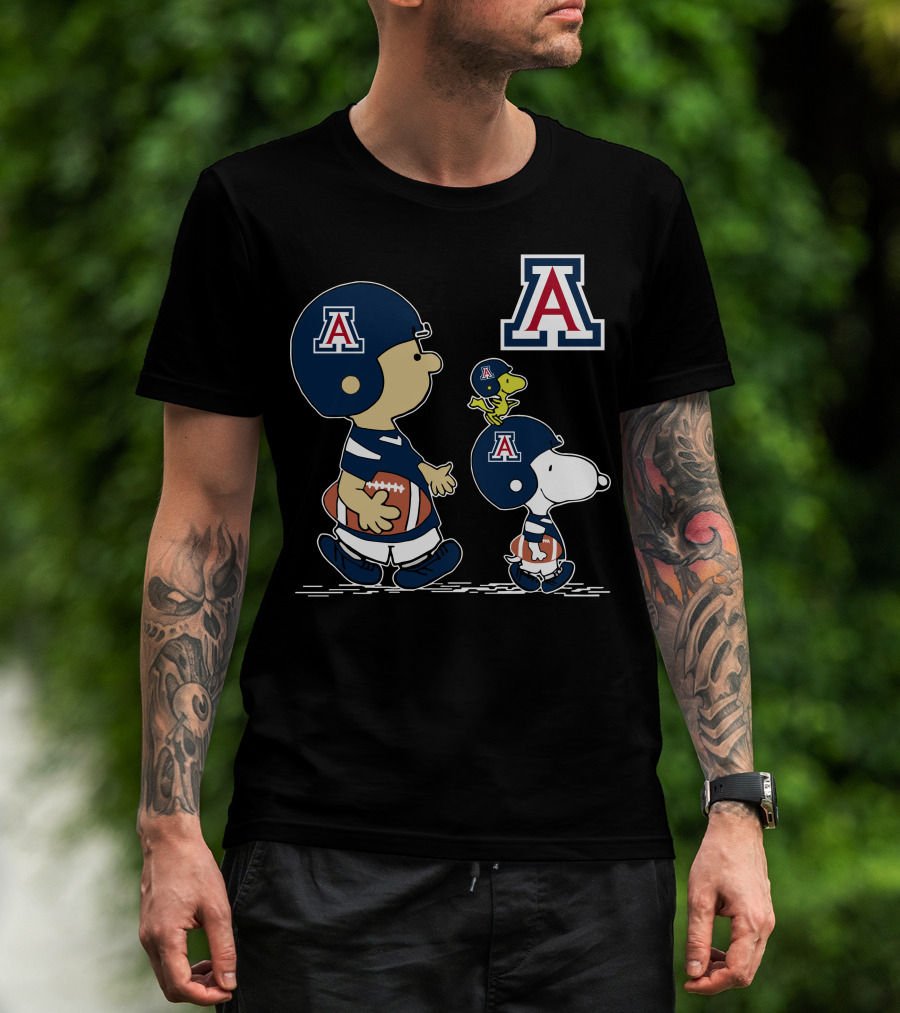 Arizona Wildcats Peanuts Snoopy Charlie Brown Woodstock Football Helmet T-Shirt