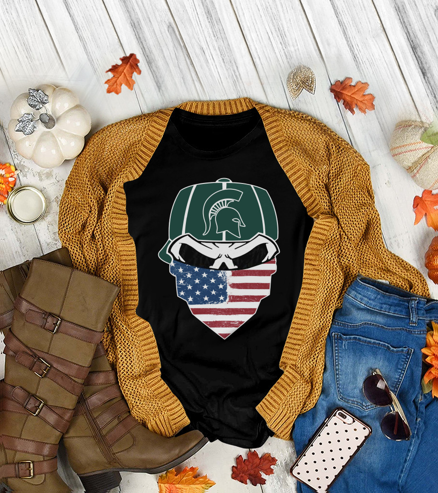 Michigan State Spartans Skulls Helmet with American Flag Bandana T-Shirt
