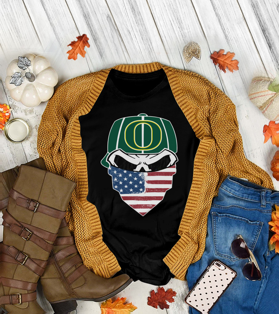Oregon Ducks Skulls American Flag Mask T-Shirt