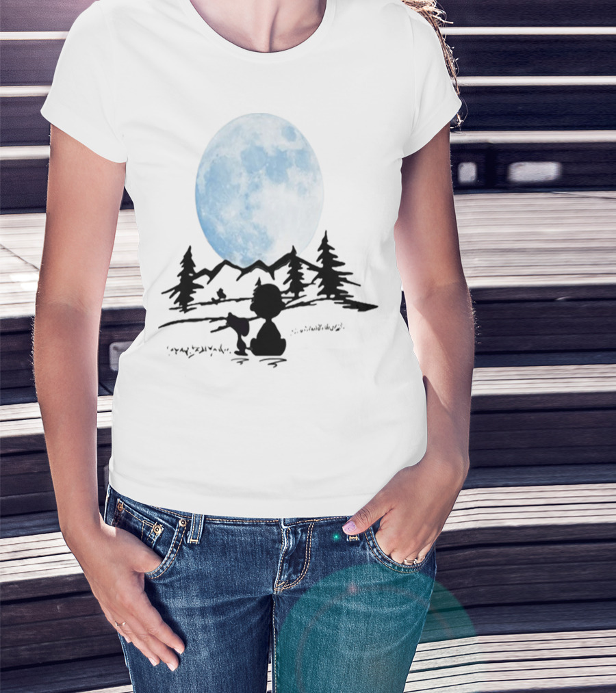 Snoopy And Charlie Brown Camping Under Full Moon T-Shirt