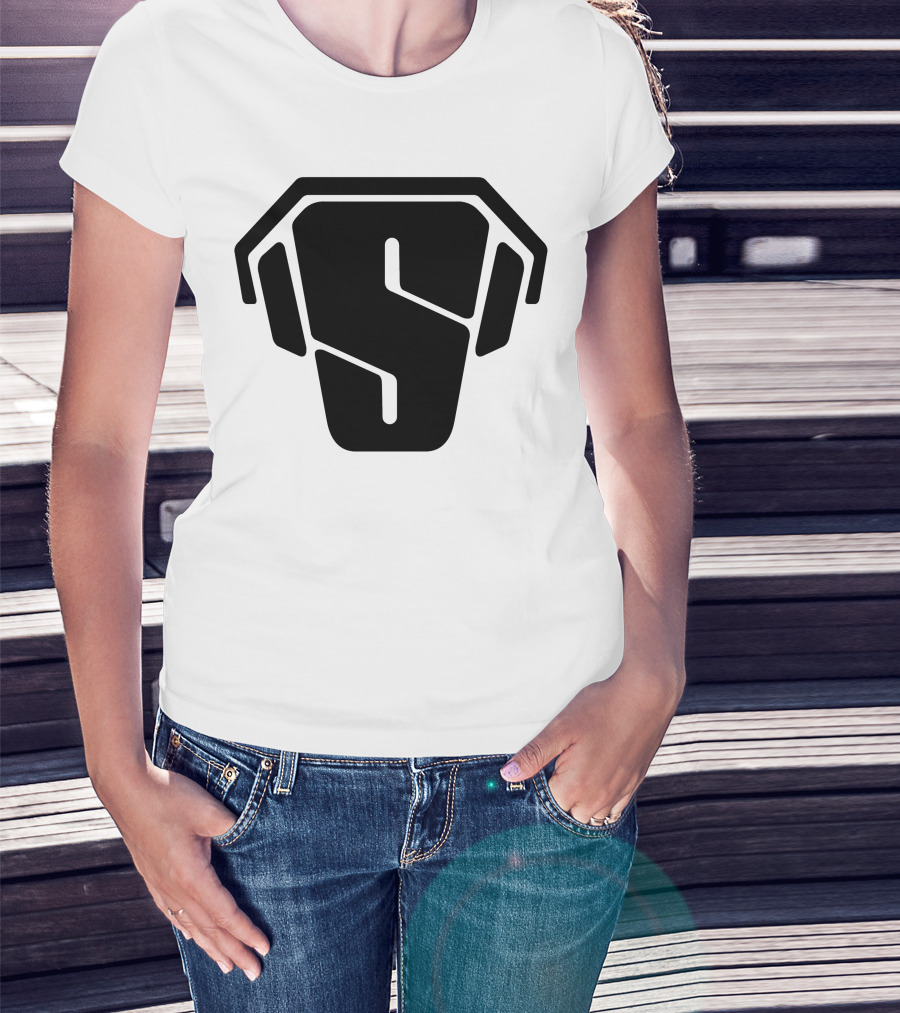 RS Iconic Minimalist Logo T-Shirt