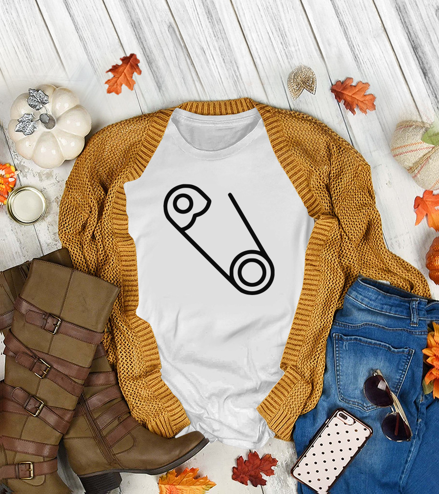 Safety Pin Minimalist Icon T-Shirt