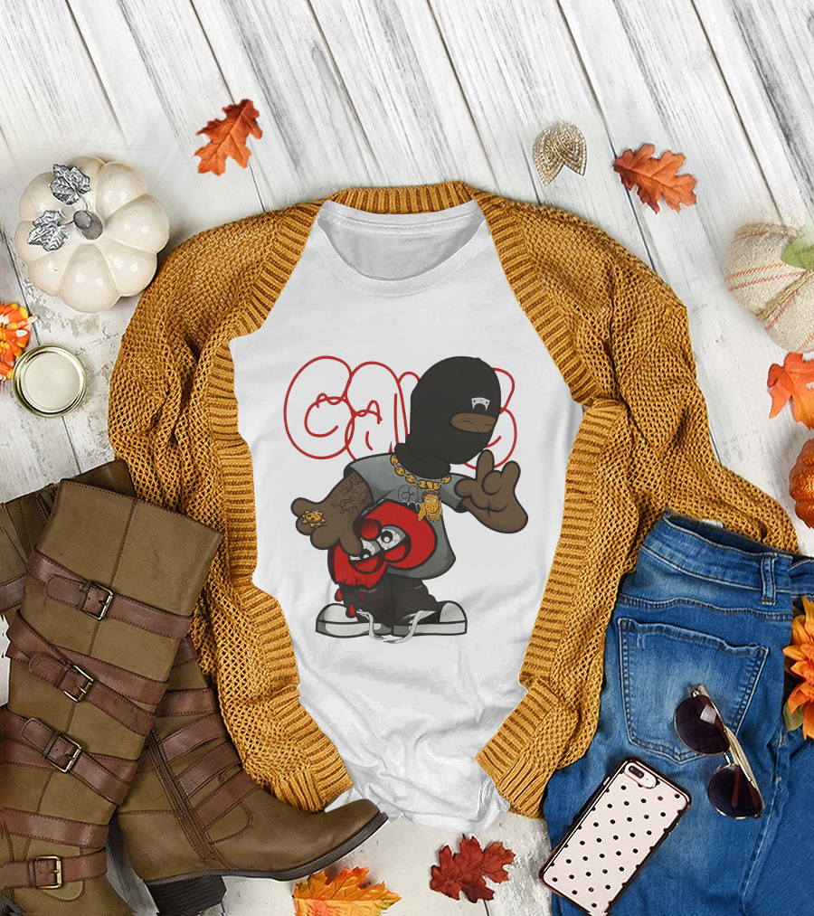 Ski Mask Heart GloGangWorldWide Cartoon Character with Chain and Tattoo T-Shirt