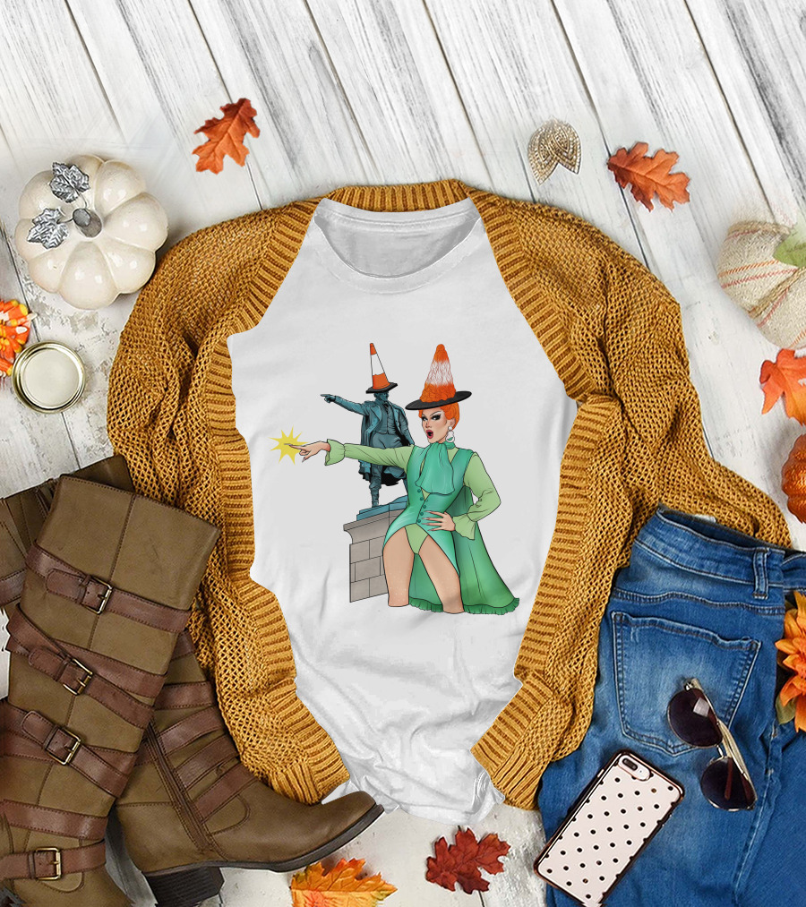 River Medway Thomas Waghorn Statue Drag Costume Cone Hat Charm Jaimee Andrews T-Shirt