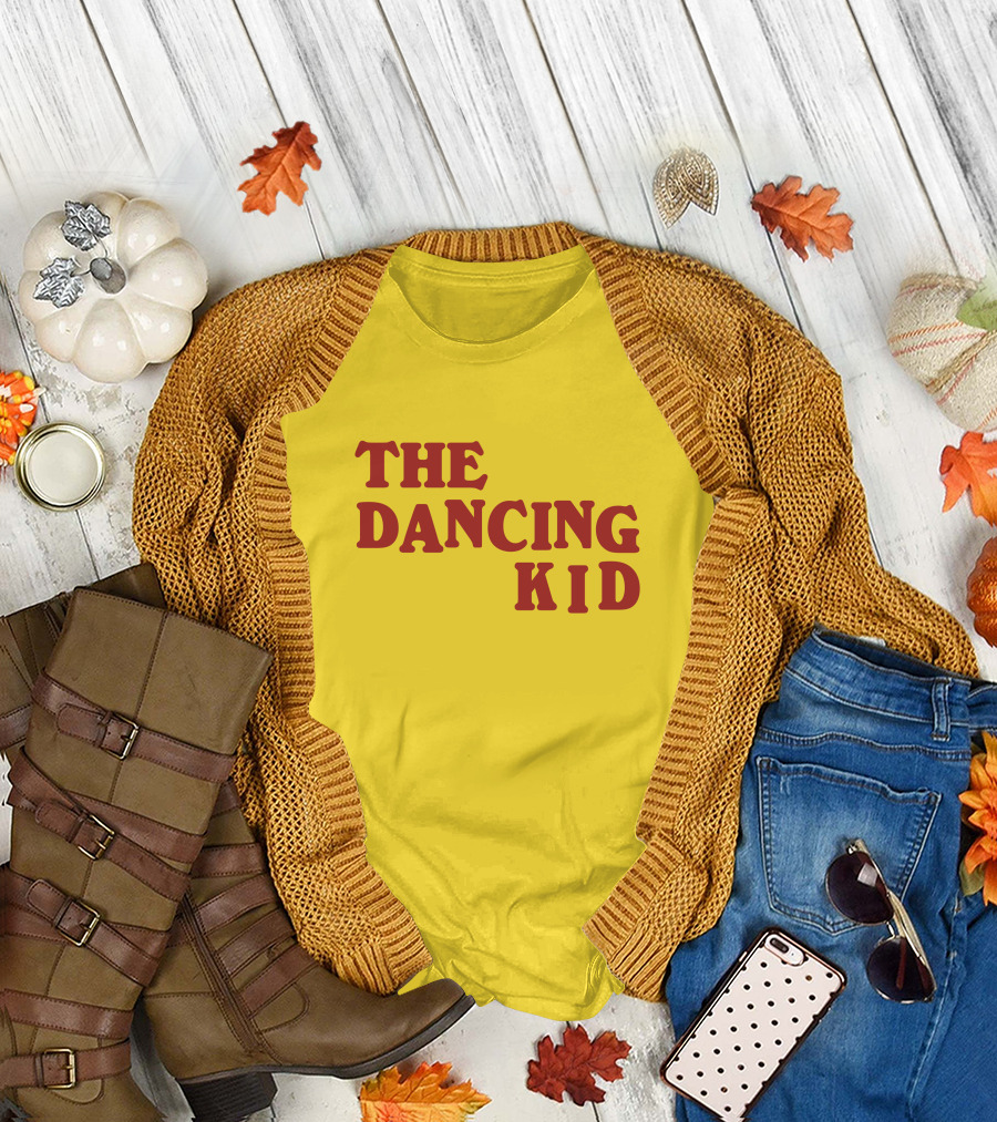The Dancing Kid Junghomobi Retro T-Shirt