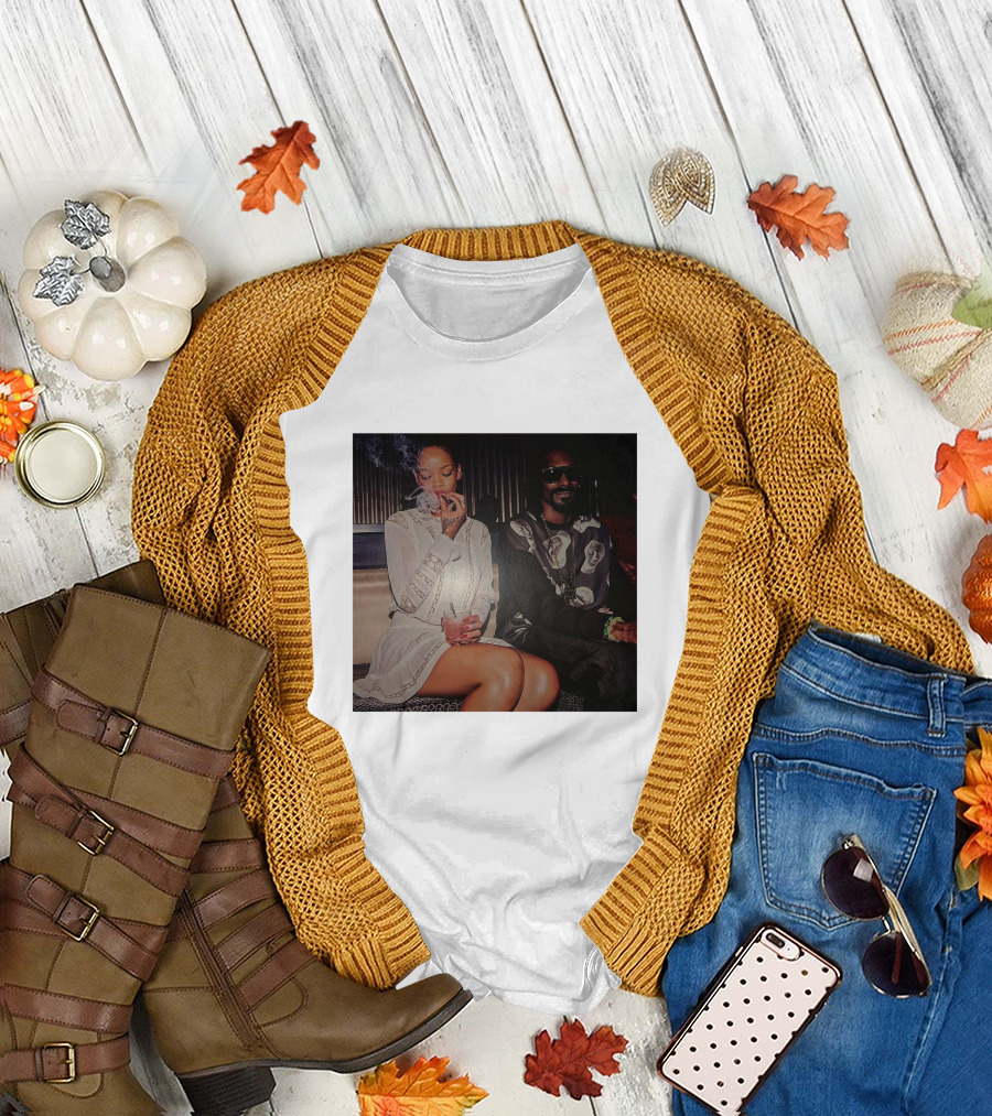 Rihanna Snoop Dogg Fenty Smoky Moment T-Shirt