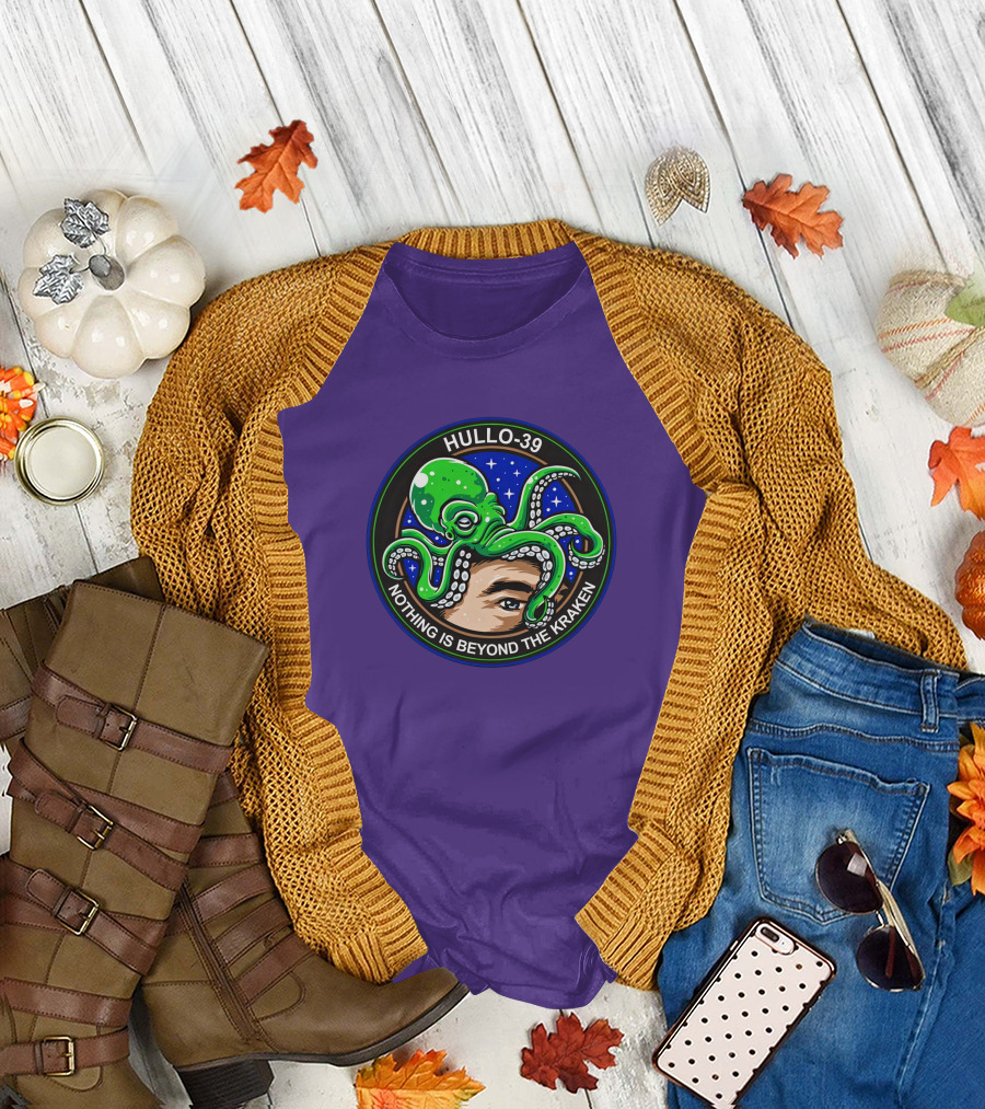 Hullo-39 Nothing Is Beyond The Kraken Green Octopus Starry Sky Badge T-Shirt