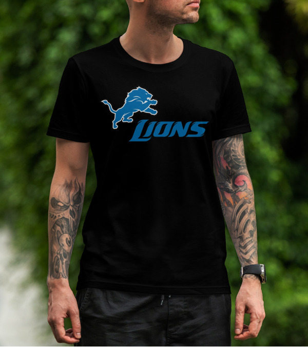 Detroit Lions Logo Fan Apparel Football Team Support T-Shirt