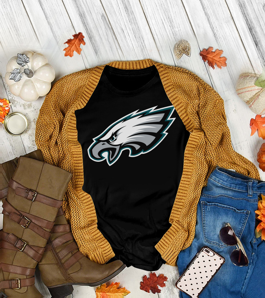 Philadelphia Eagles Football Team Fan Emblem T-Shirt