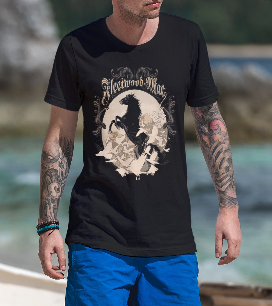 Fleetwood Mac Horse Lover Pet Present Awesome T-Shirt