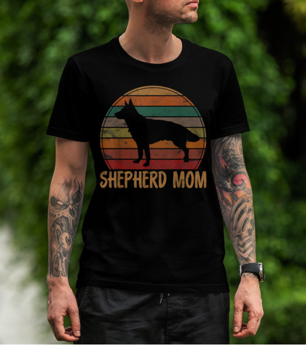 Retro Shepherd Mom Vintage Dog T-Shirt