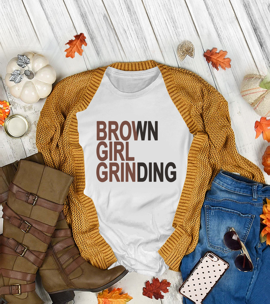 Brown Girl Grinding Sznofsolo Merch T-Shirt