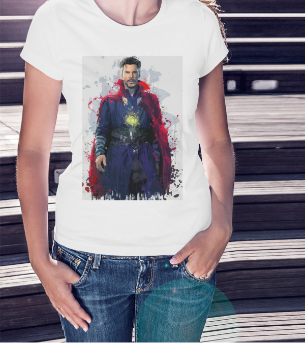 Doctor Strange Spellbinding Red Cloak And Magic Artistry T-Shirt