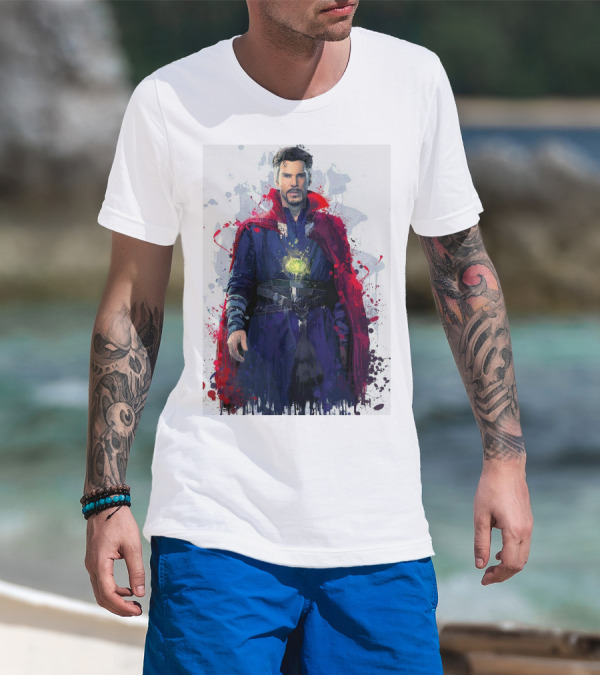 Doctor Strange Spellbinding Red Cloak And Magic Artistry T-Shirt