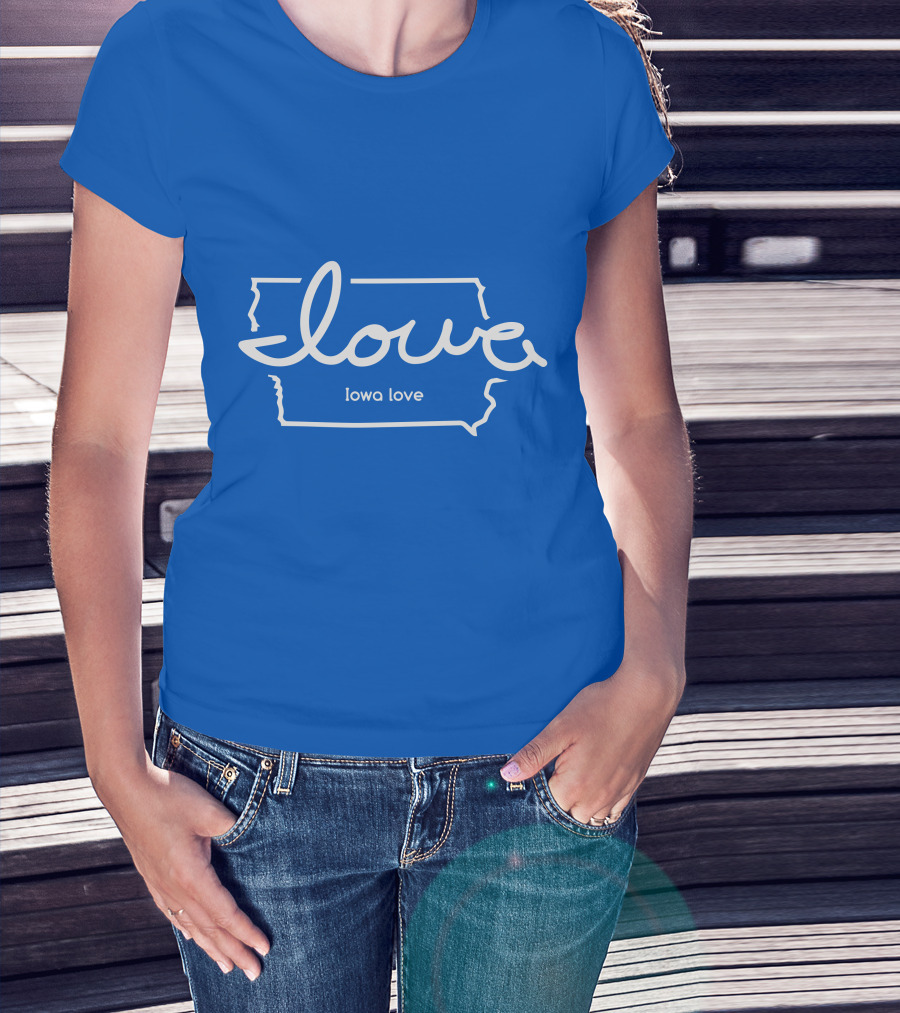Iowa Love Map Outline T-Shirt