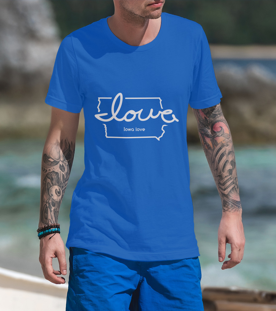 Iowa Love Map Outline T-Shirt