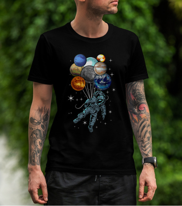 Astronaut Space Funny Spaceman Planets Balloons Moon Nasa Perfect T-Shirt