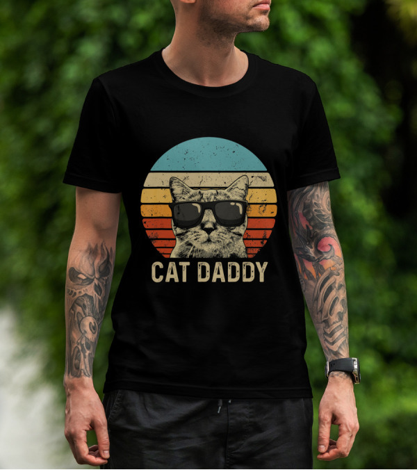 Mens Vintage Cat Daddy Funny Cat Lover Cat Dad Fathers Retro Sunglasses Cat T-Shirt