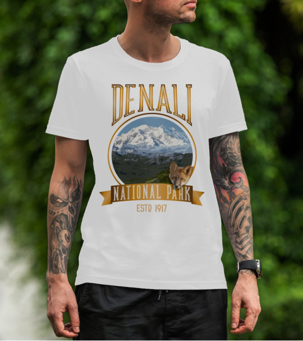 Denali National Park Estd 1917 With Mt. McKinley And Fox T-Shirt