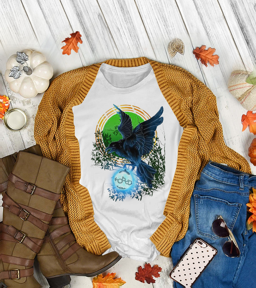 Pointcrow Raven Orb Enigma with Rings and Foliage T-Shirt