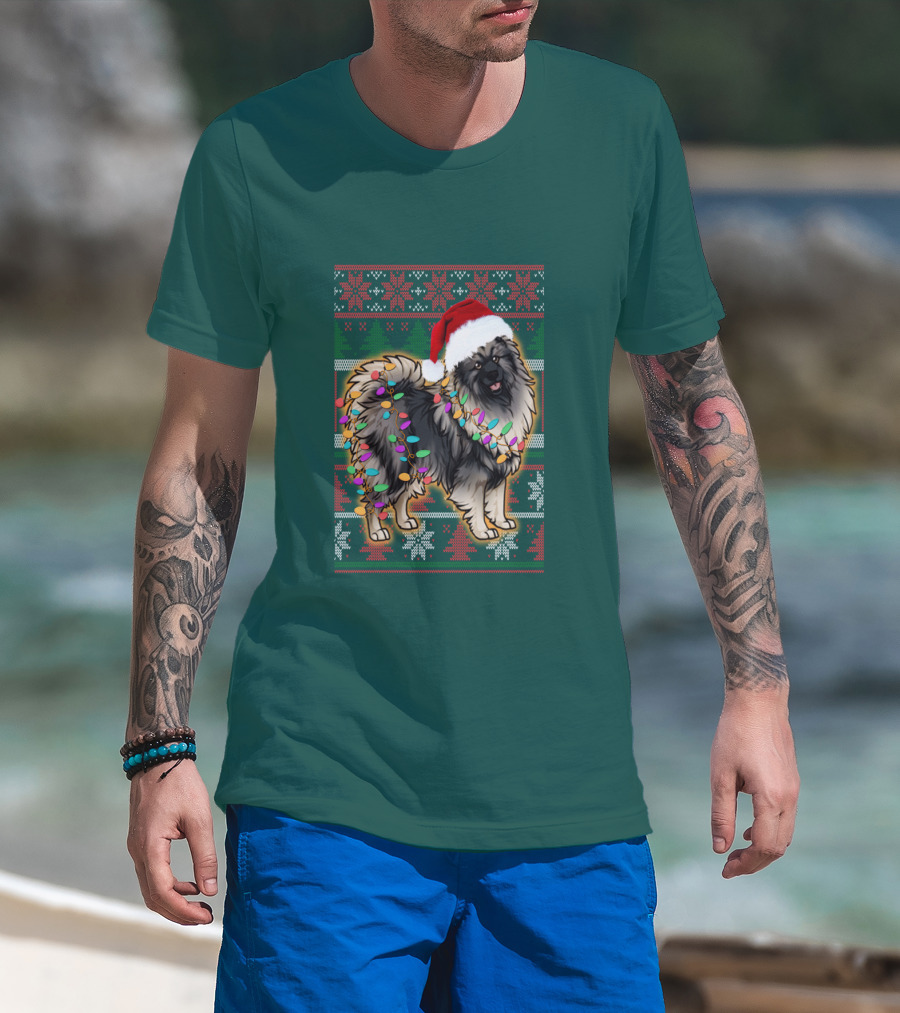 Keeshond Christmas Santa Hat And Lights Festive T-Shirt