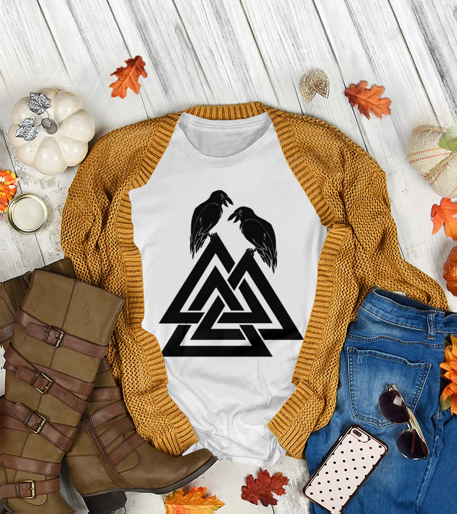 Valknut Odin Raven Viking Symbol Norse Mythology T-Shirt