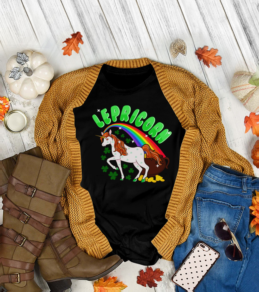 Lepricorn St Patricks Day Unicorn Rainbow Clover Pot of Gold T-Shirt