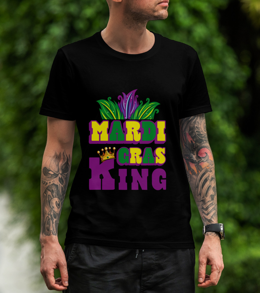 Mardi Gras King Crown With Beads Leaves And Colors T-Shirt