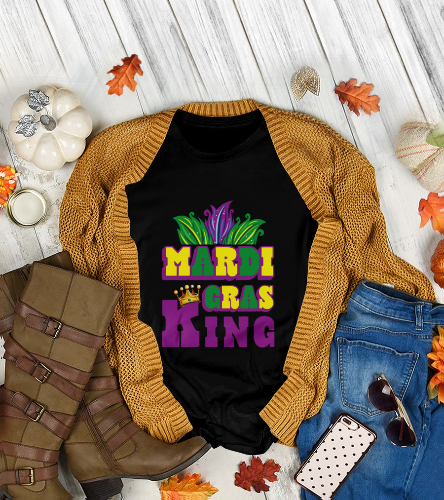 Mardi Gras King Crown With Beads Leaves and Colors T-Shirt