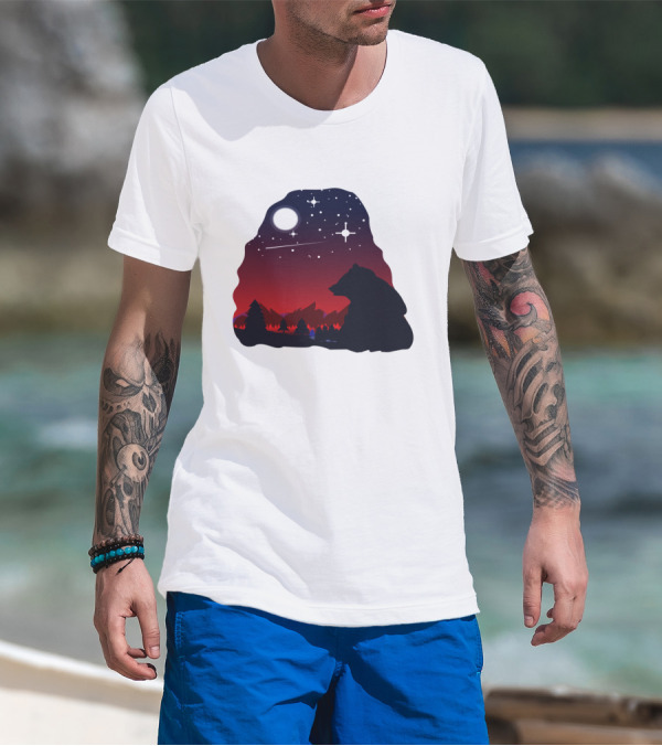 Bear Wildlife Animal Stargazing In Mountain Night Scene T-Shirt