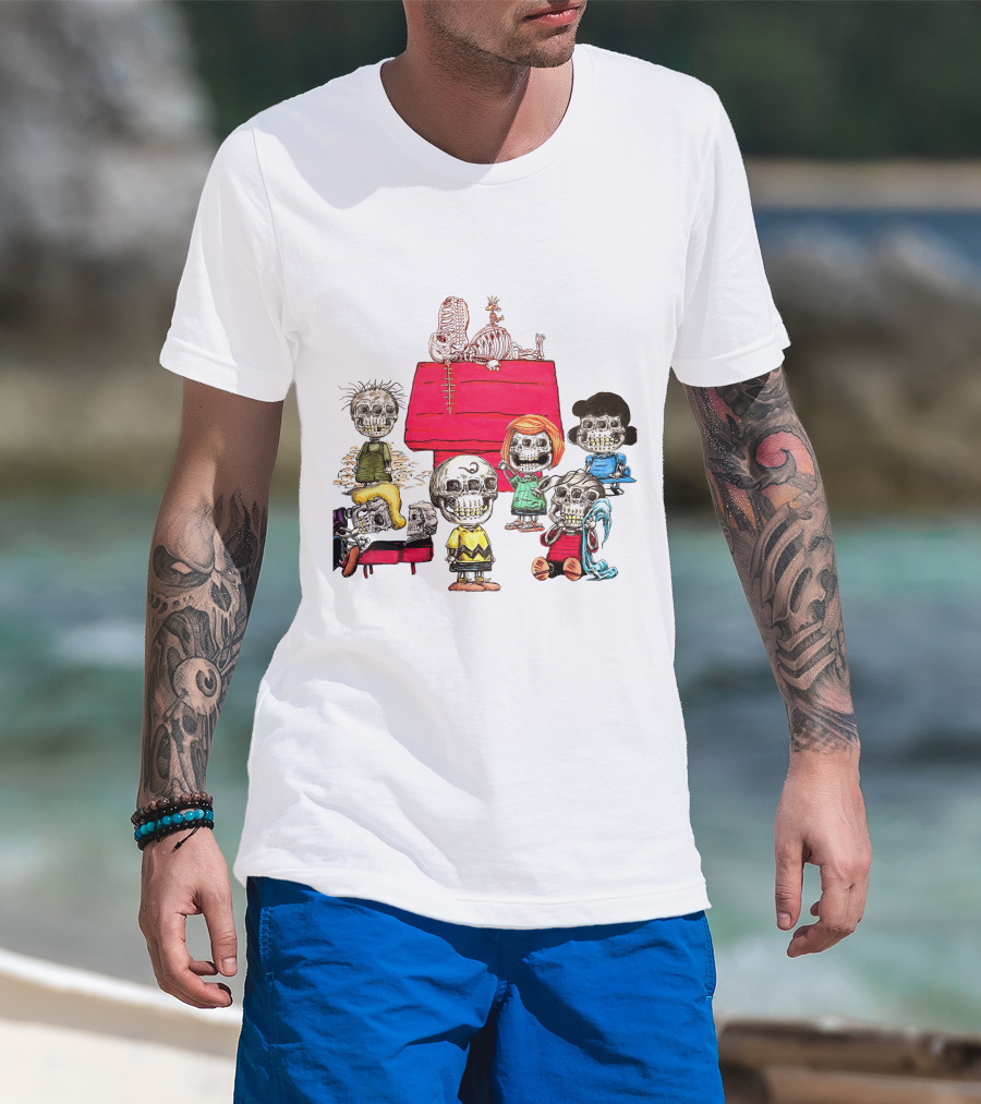 Snoopy Family Halloween Skulls Peanuts Gang T-Shirt
