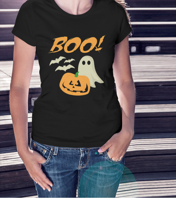 Boo Halloween Ghost Bats Jack O Lantern Spooky Scene T-Shirt
