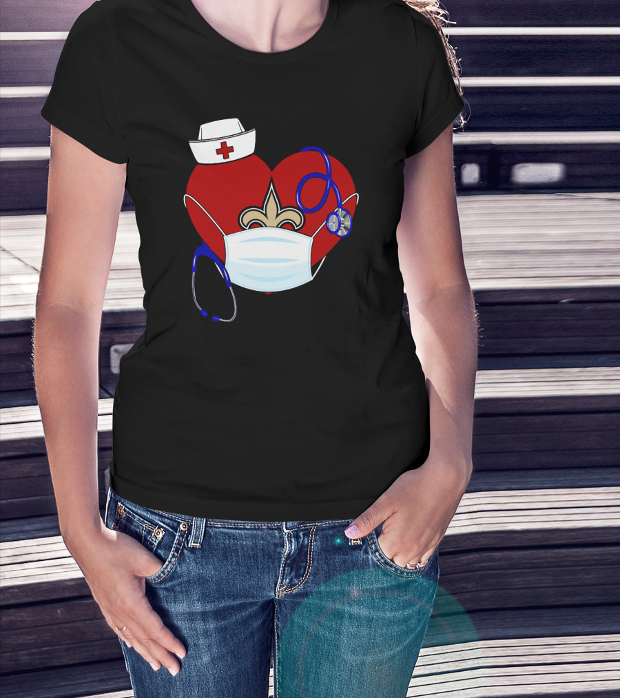Heart Saints Nurse Medical Mask Stethoscope Fleur-de-Lis T-Shirt