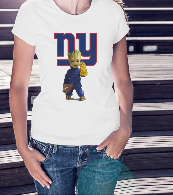 NY Giants Groot Football Infinity Gauntlet T-Shirt