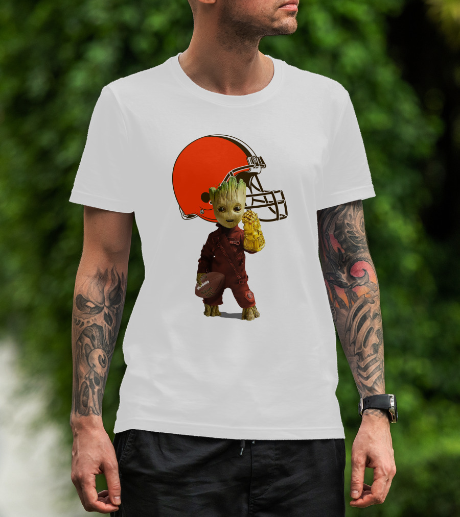 Cleveland Browns Football Groot And Infinity Gauntlet T-Shirt